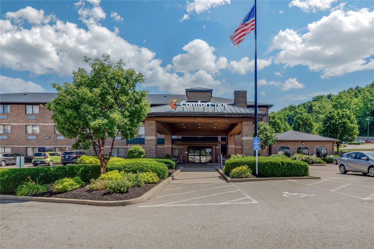 Comfort Inn Millersburg, OH 33/33