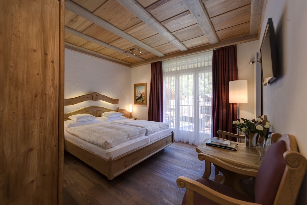 Schönegg Hotel 9/50