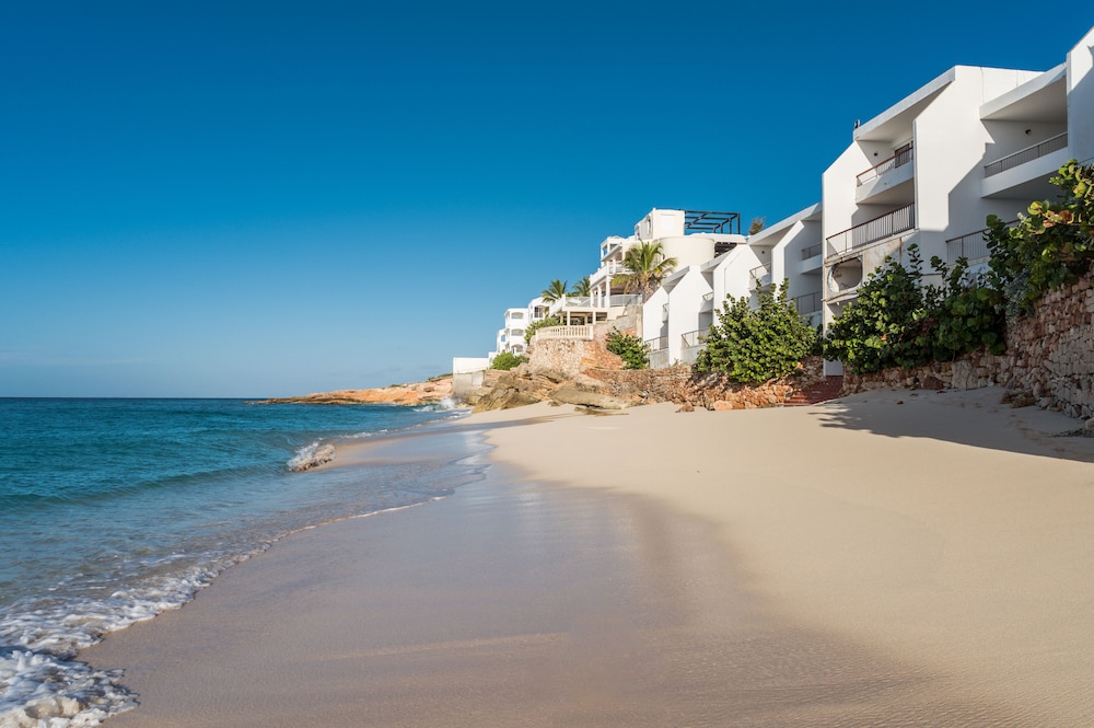 Sapphire Beach Club and Resort 42/50