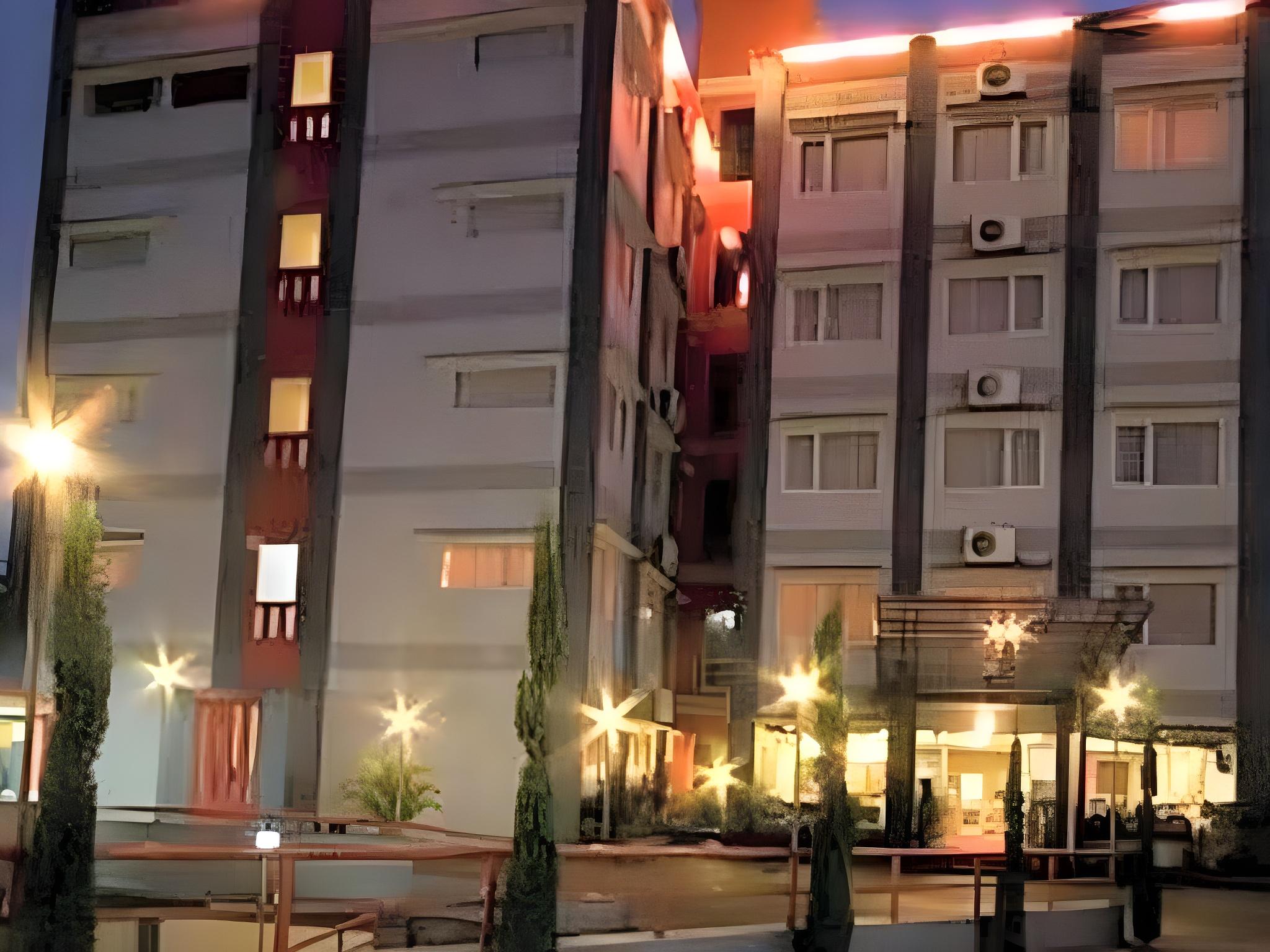 Wirton Dago Hotel 1/49
