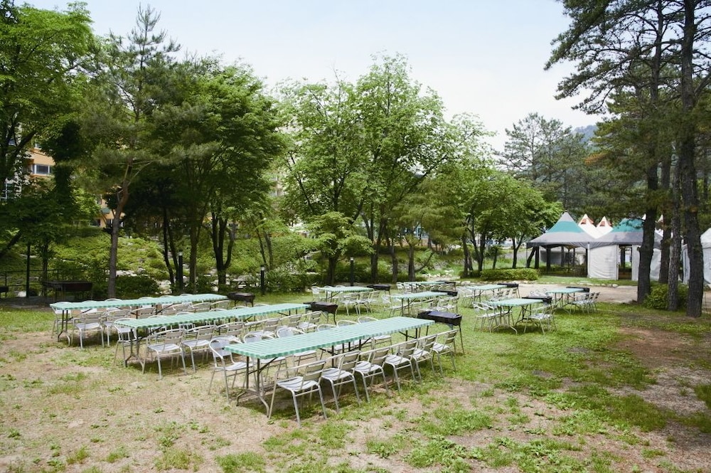 Hanwha Resorts Sanjeong Lake Annecy 44/47