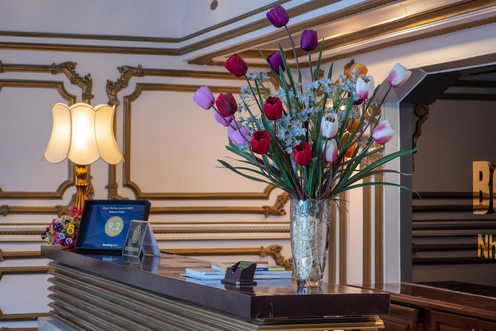 Bellevue Hotel 6/38