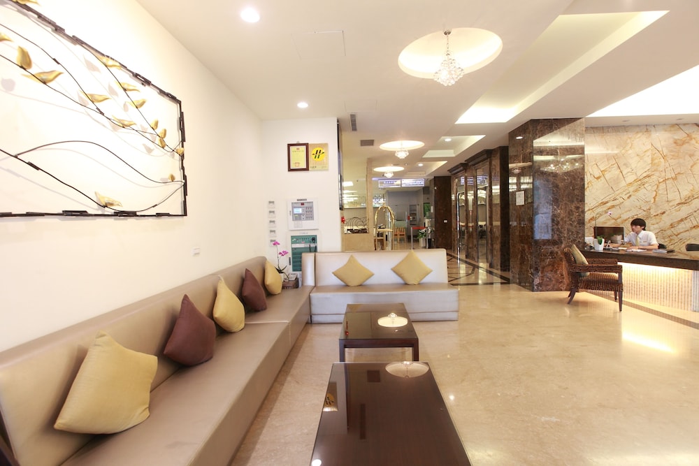 Lishiuan International Hotel 36/62