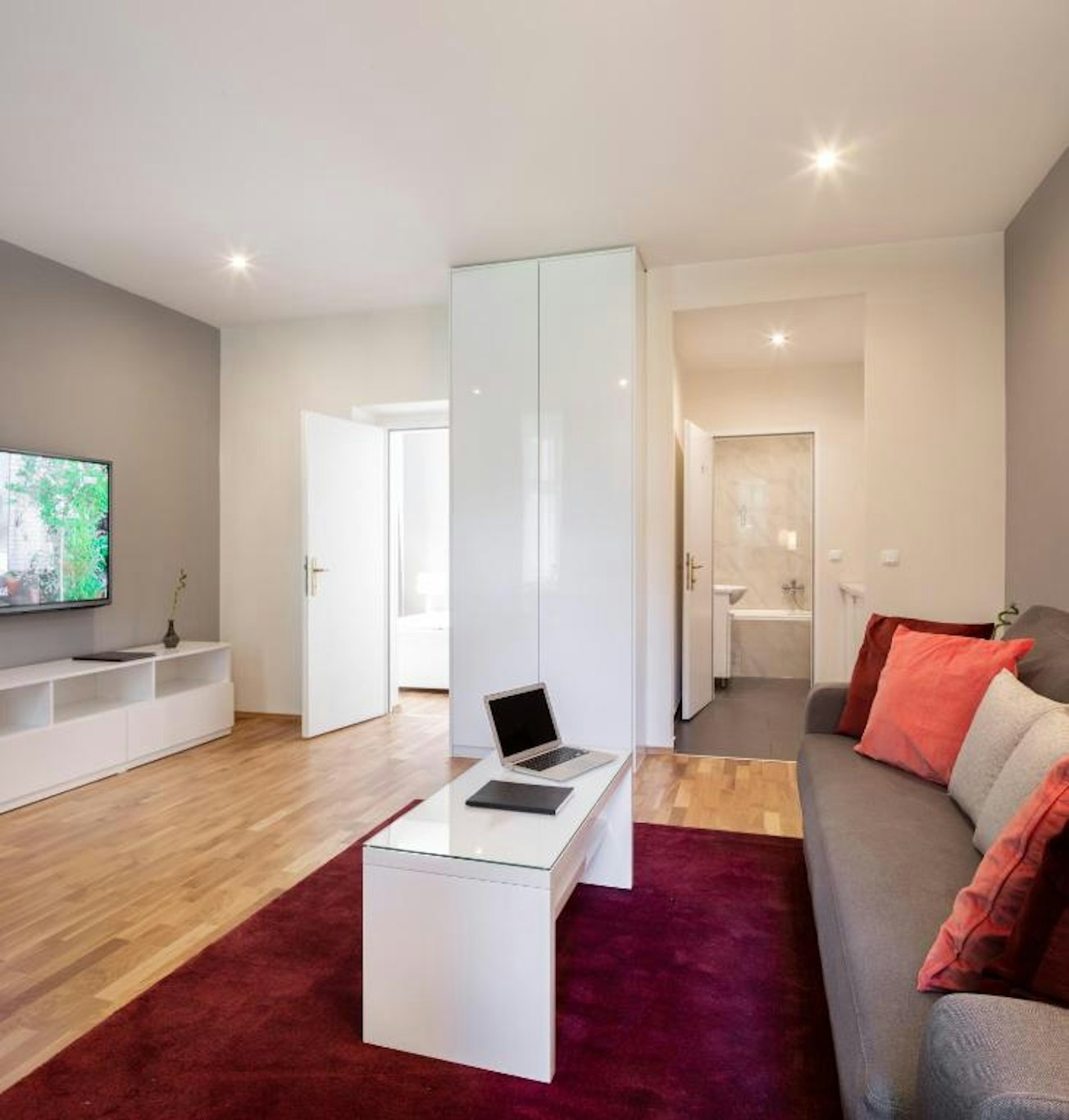 The Levante Rathaus Apartments. 20/60