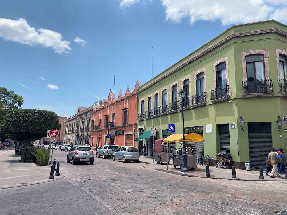Holiday Inn Queretaro Zona Diamante 42/50