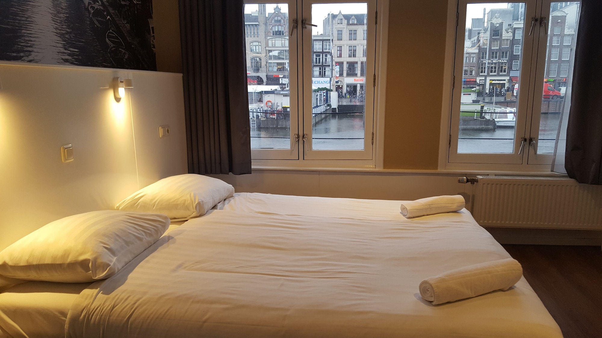 ROOM, DOUBLE OR TWIN BED, CANAL VIEW