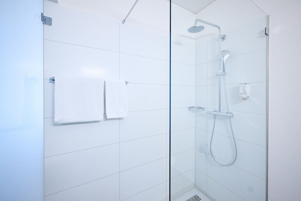 Hotel am Kreisel Self-Check-In by Smart Hotels 38/41