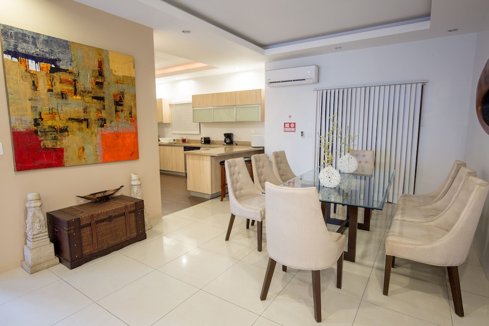 Tumon Bel-Air Serviced Residence 56/64