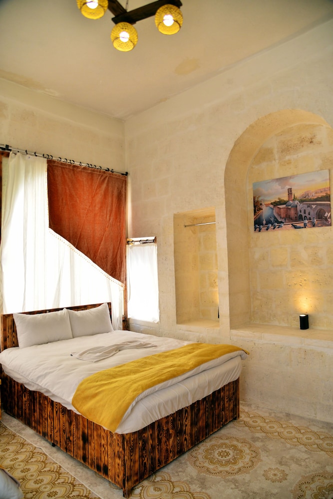 Karagul Otel 20/50