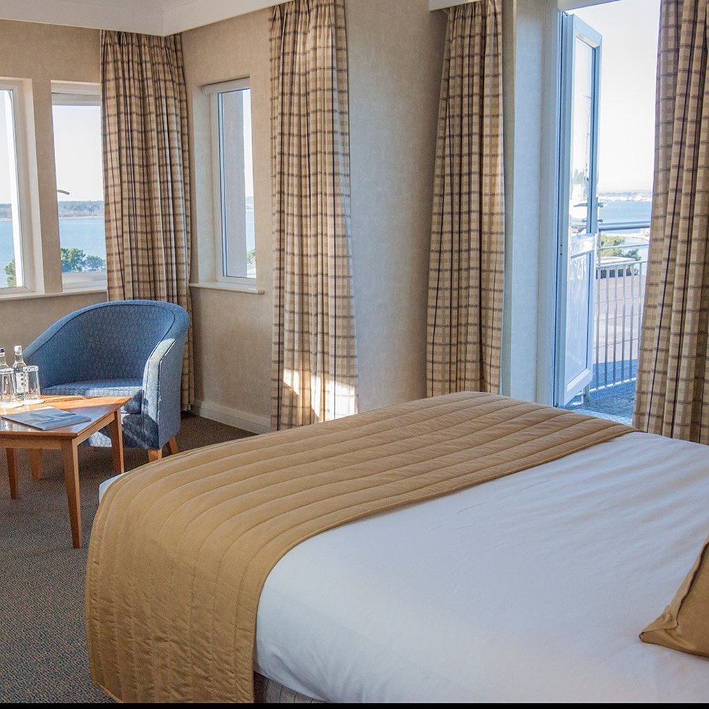Harbour Heights Hotel 12/50