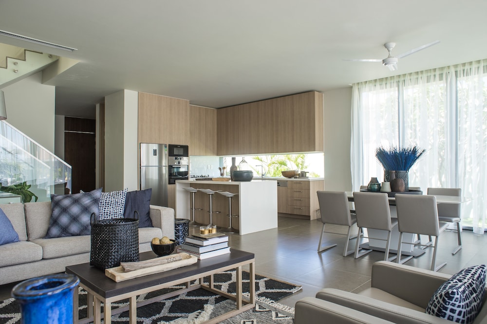 Sanctuary Resort Community 53/75