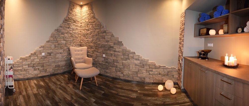 Myrtis Spa Hotel 44/68