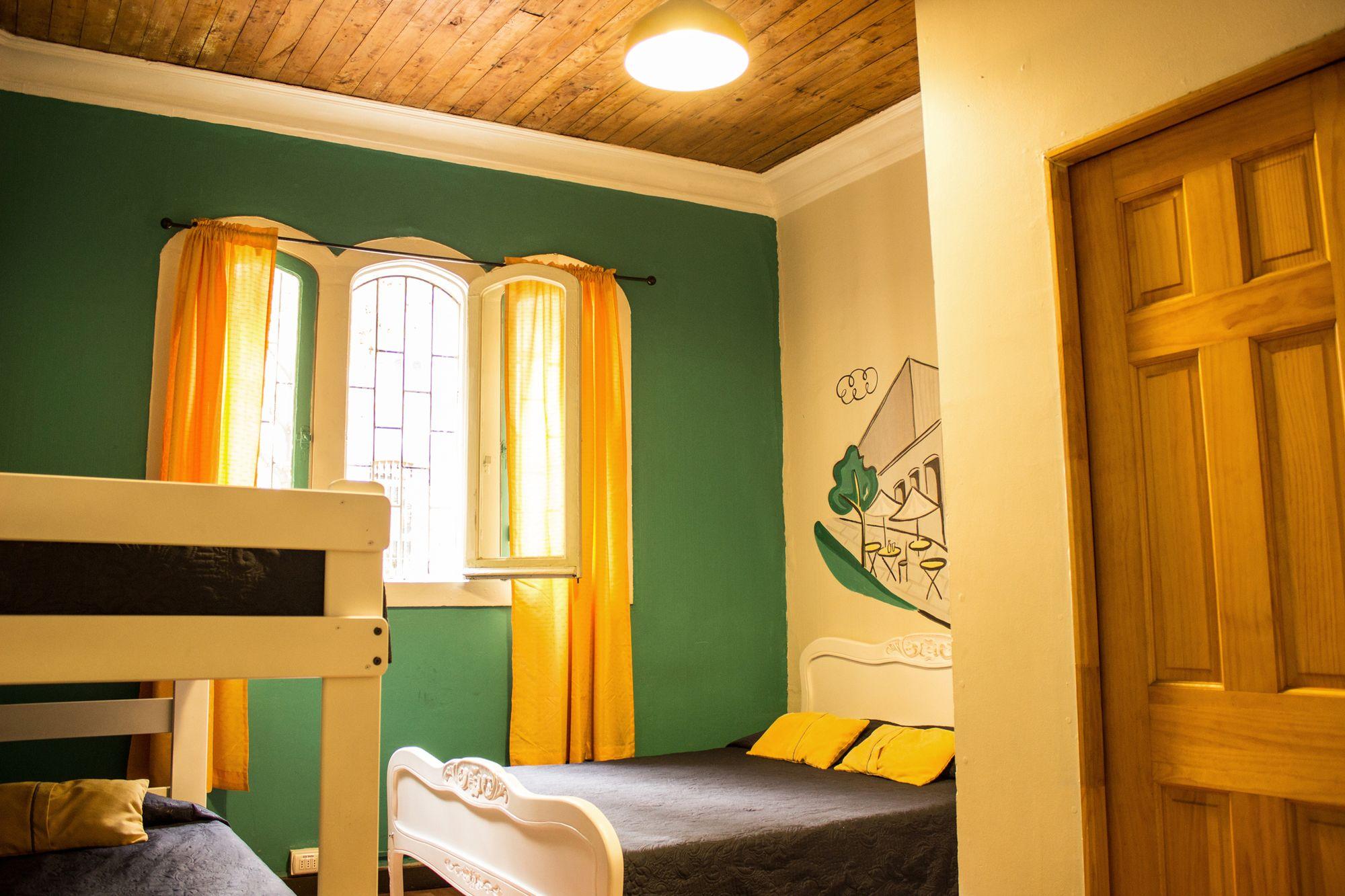 غرفة رباعية بحمام خاص، Forestal Hostal 5/10