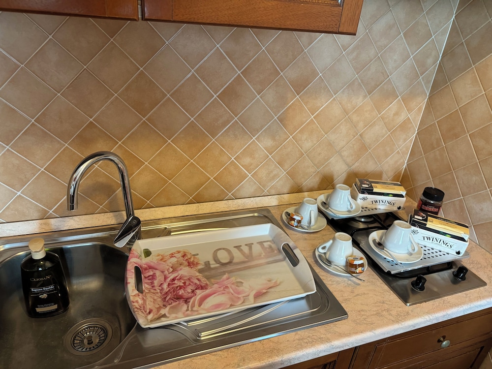 Euro House Inn Airport Hotel Residence 37/72