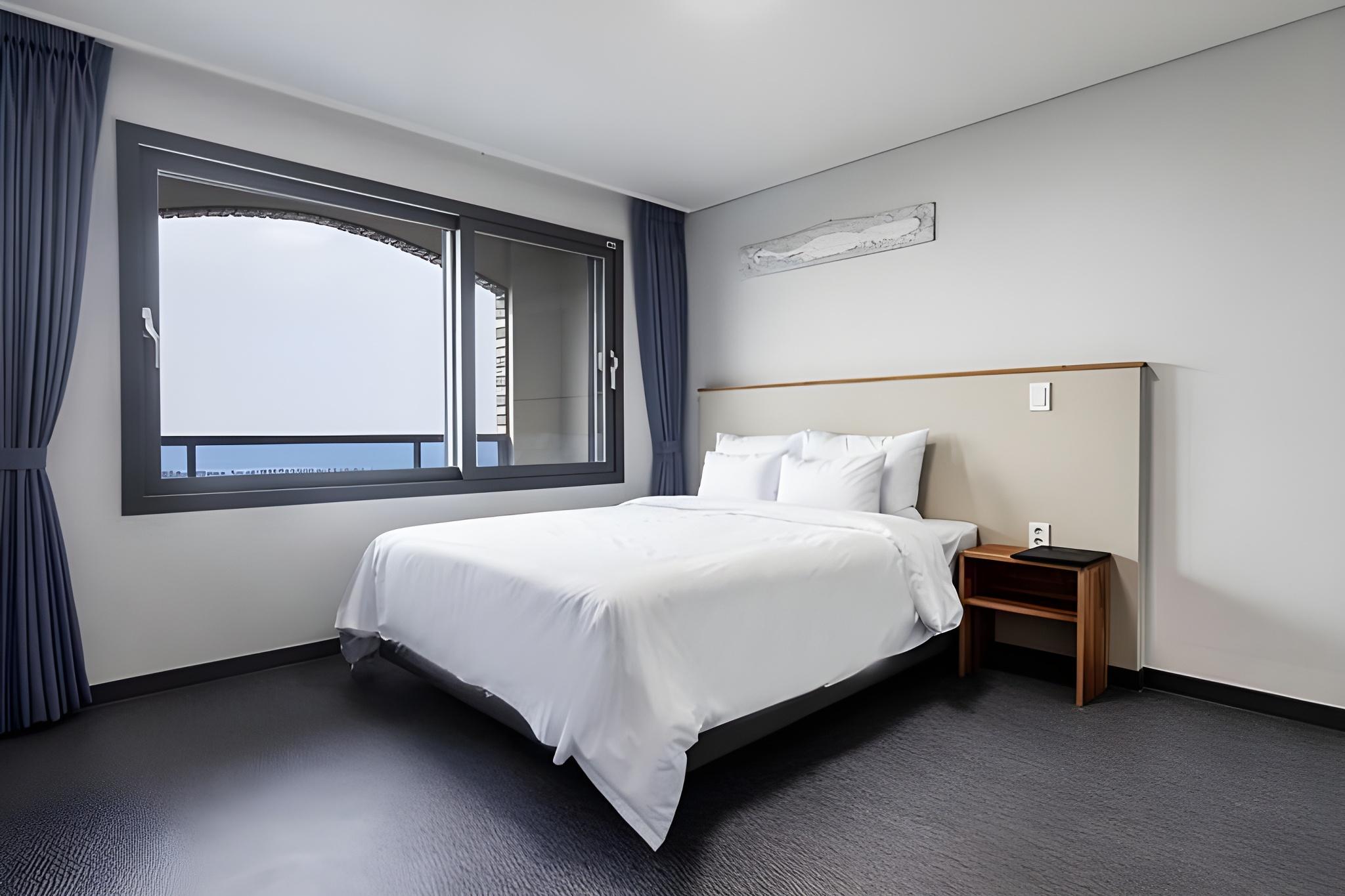 Ocean, Deluxe, Family, 2 Queen Beds
