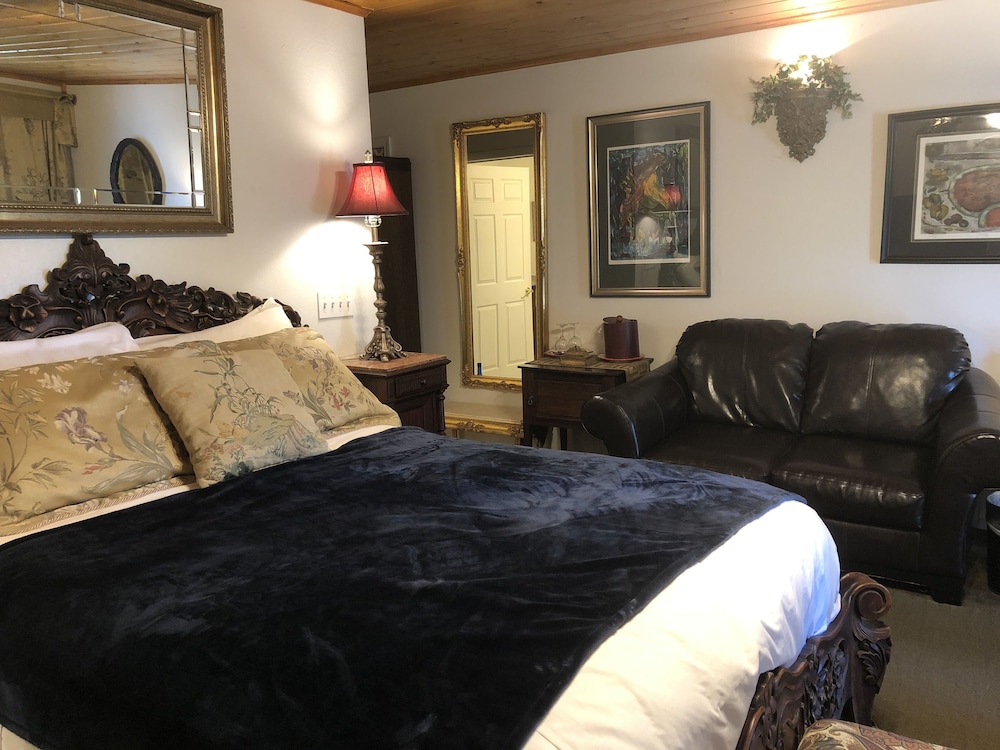 Room, Queen Bed, Metropolitan Canyon View