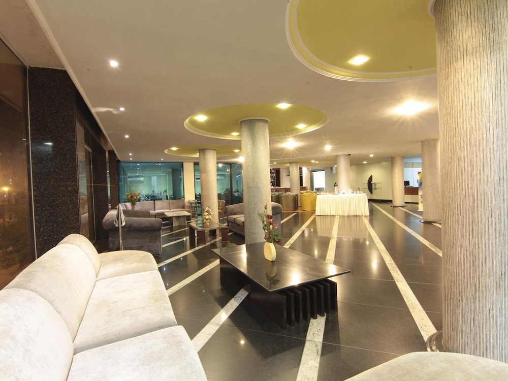 Hotel Serrano 35/54