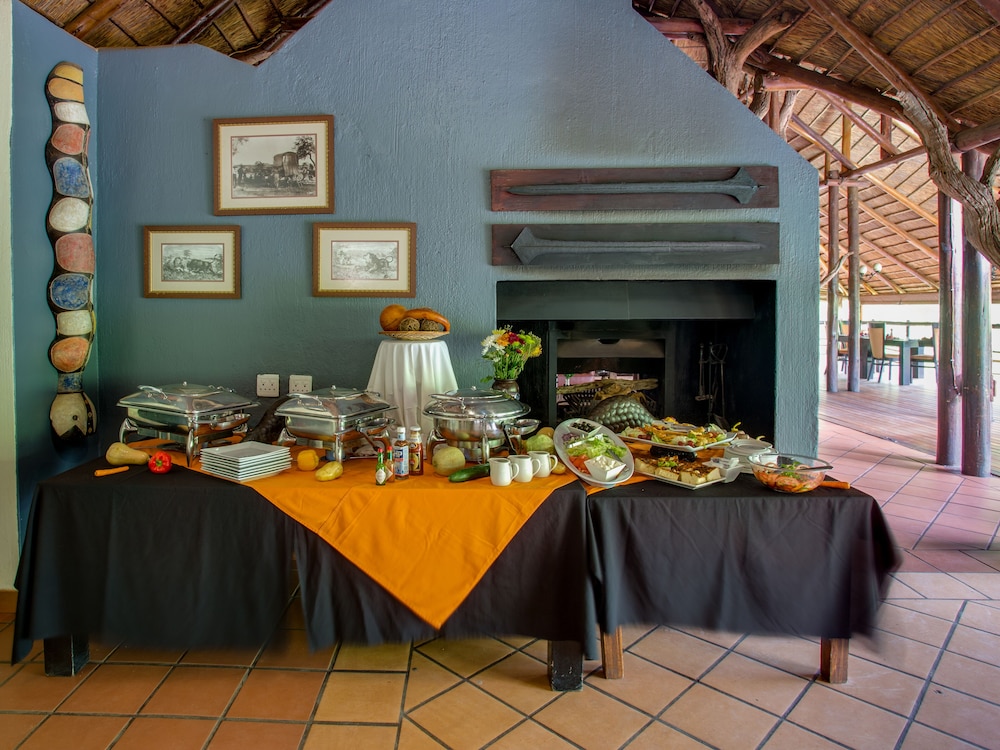 MADIKWE RIVER LODGE 22/42