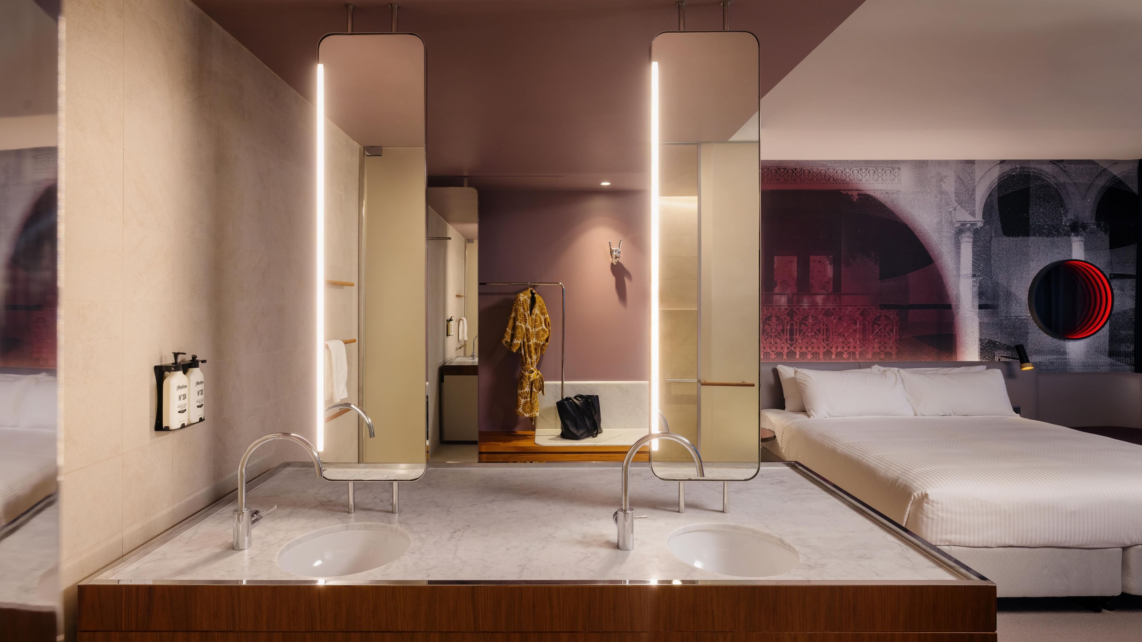 Hotel Indigo Sydney Potts Point 59/60