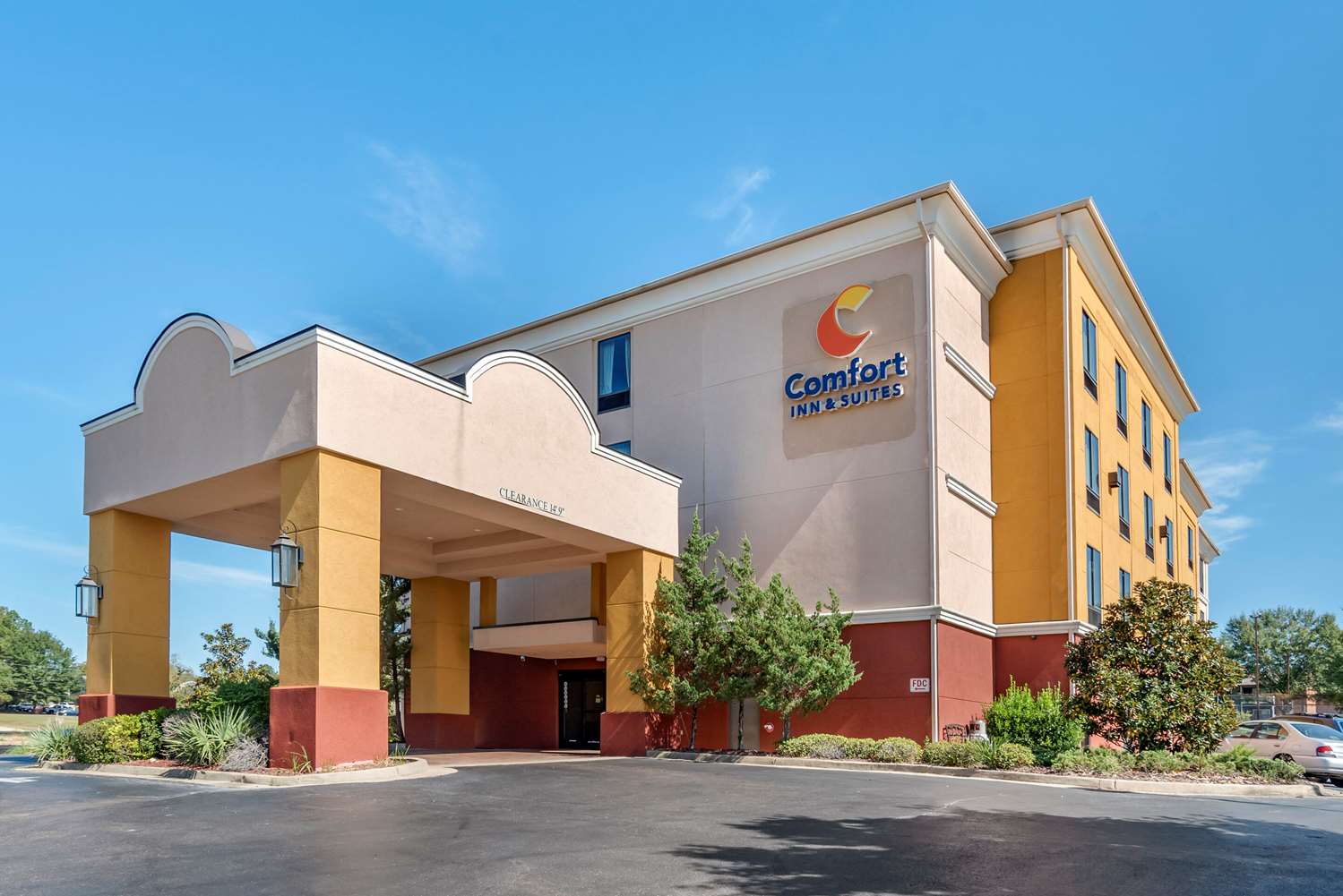 Comfort Inn & Suites Clinton - Jackson West 3/26