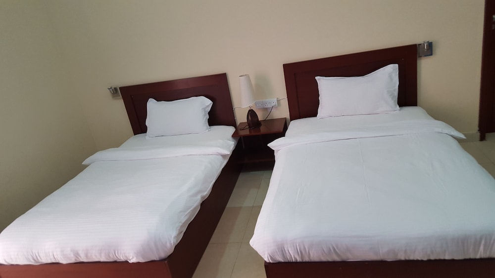Al Ayjah Plaza Hotel 19/48