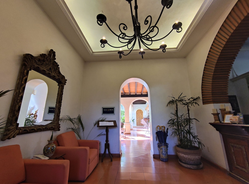 Hotel Boutique & Spa La Casa Azul 46/68