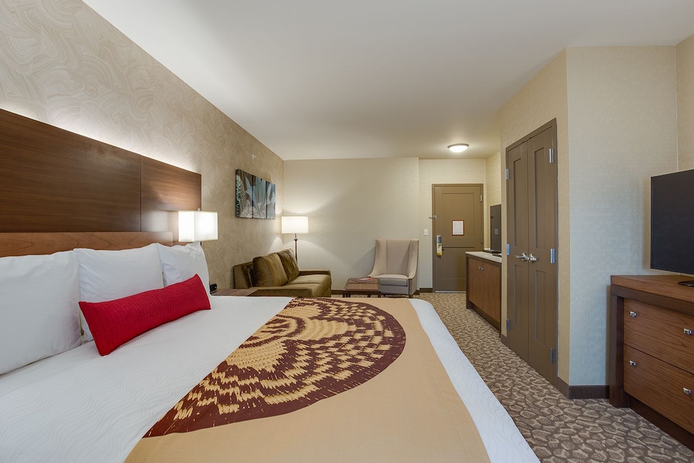 Cliff Castle Casino Hotel 8/63