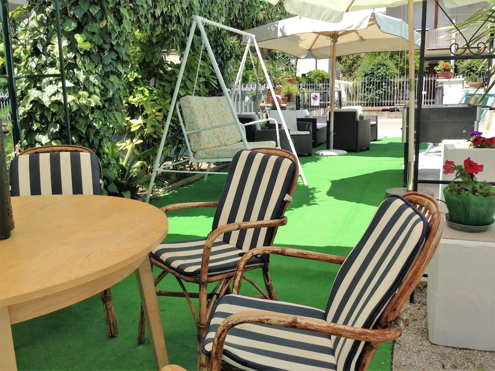 Villa Giovanna Hotel 27/40