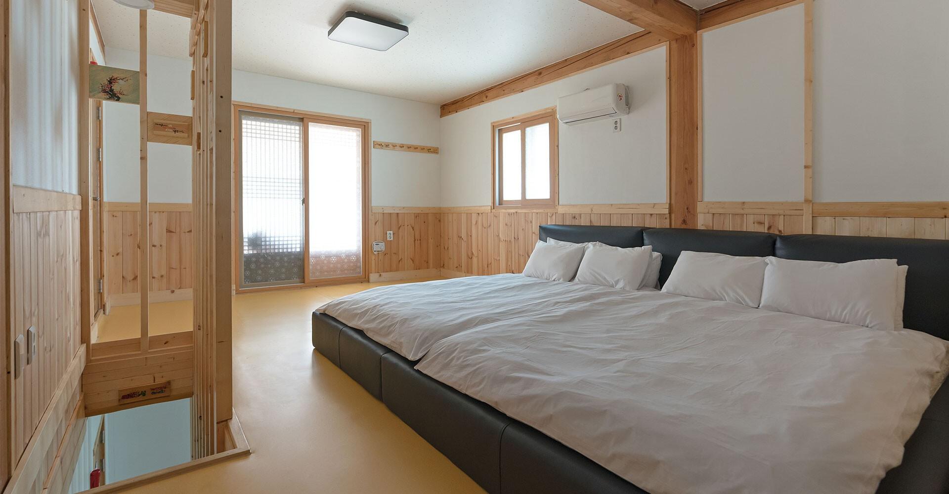 Gyeongju Hanok Pen Town Pension 25/52