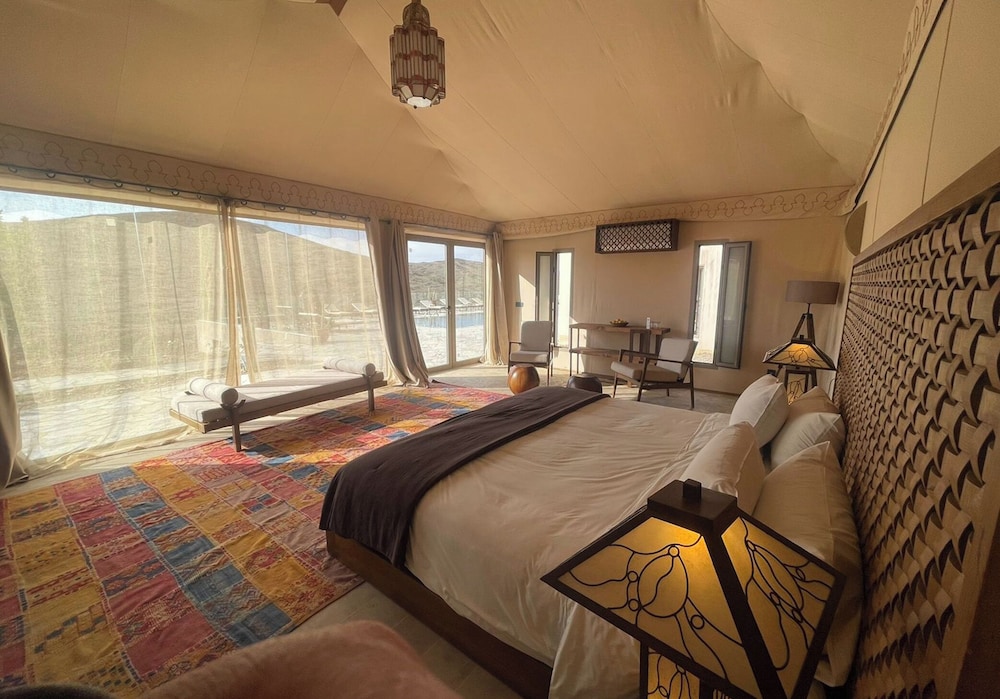 The White Camel Lodge 21/36