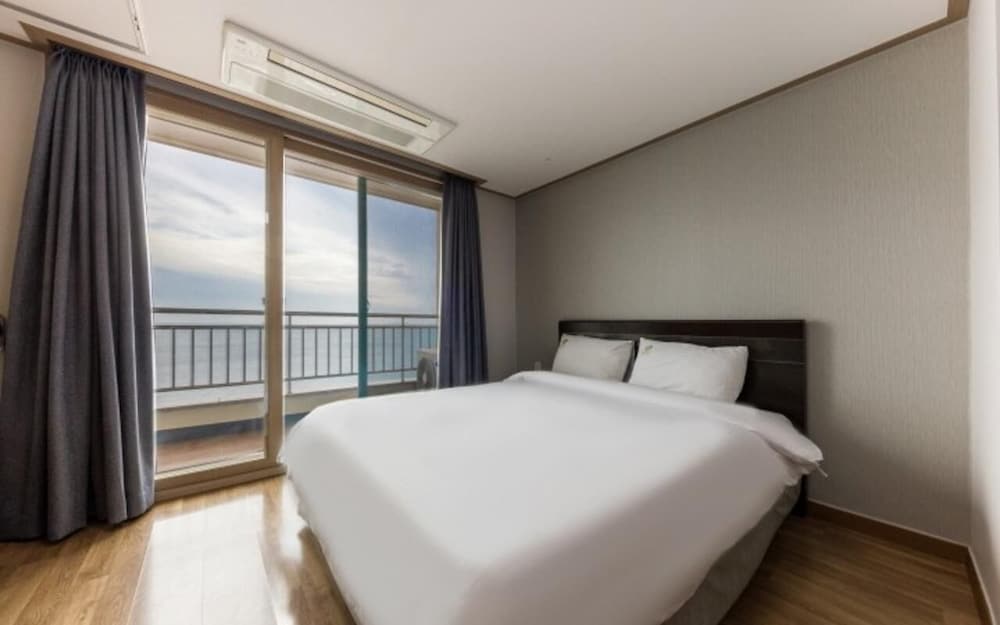 Mud Beach Hotel 15/57