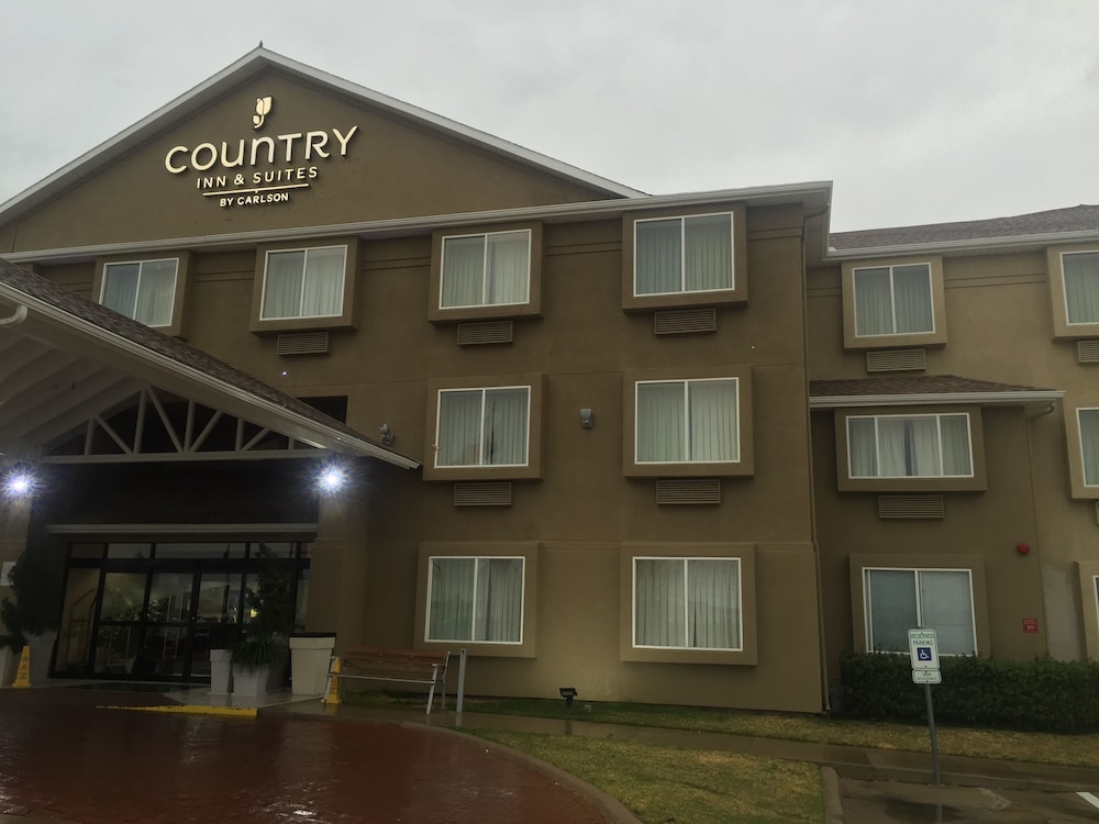 Country Inn & Suites by Radisson, Fort Worth West l-30 NAS JRB 7/45