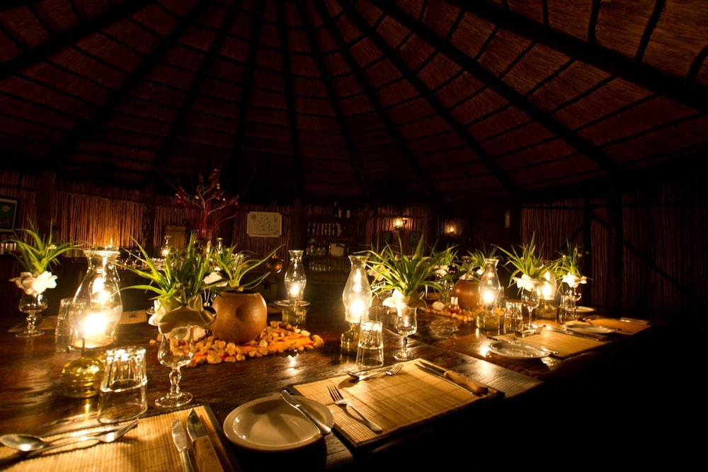 Umlani Bushcamp - Lodge 24/50