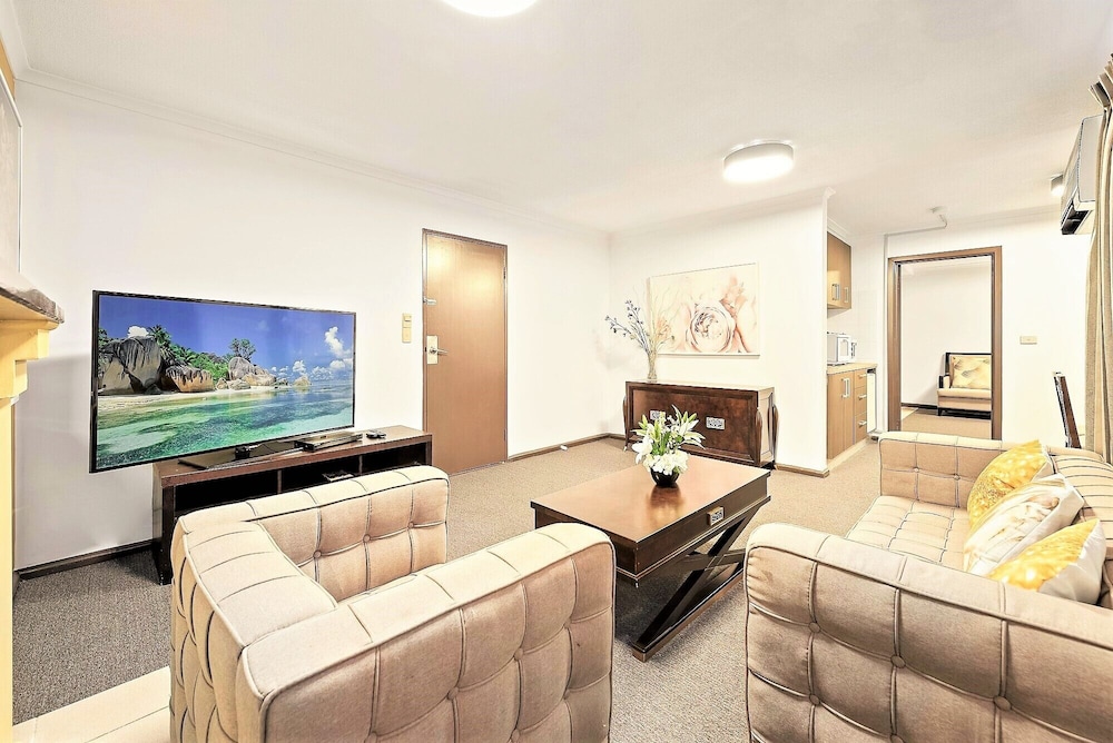 Eltham Gateway Hotel and Conference Centre 16/37