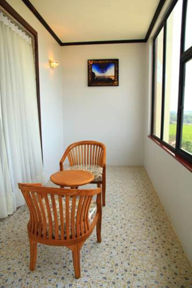 Golden Dragon Resort 26/43