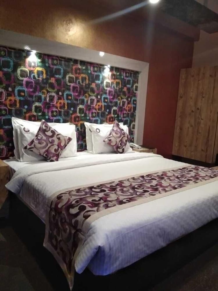 Mayas Hotel 10/50