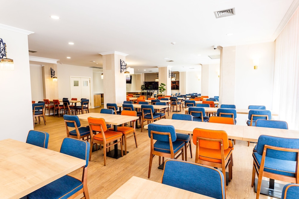Hotel Dona Amelia 20/22