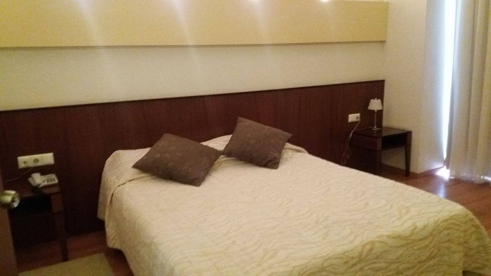 ACROPOL HOTEL 8/26