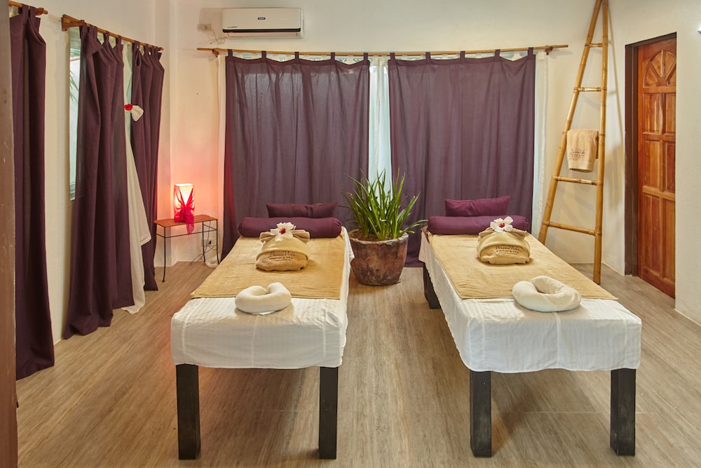 Buena Vida Resort And Spa 26/57