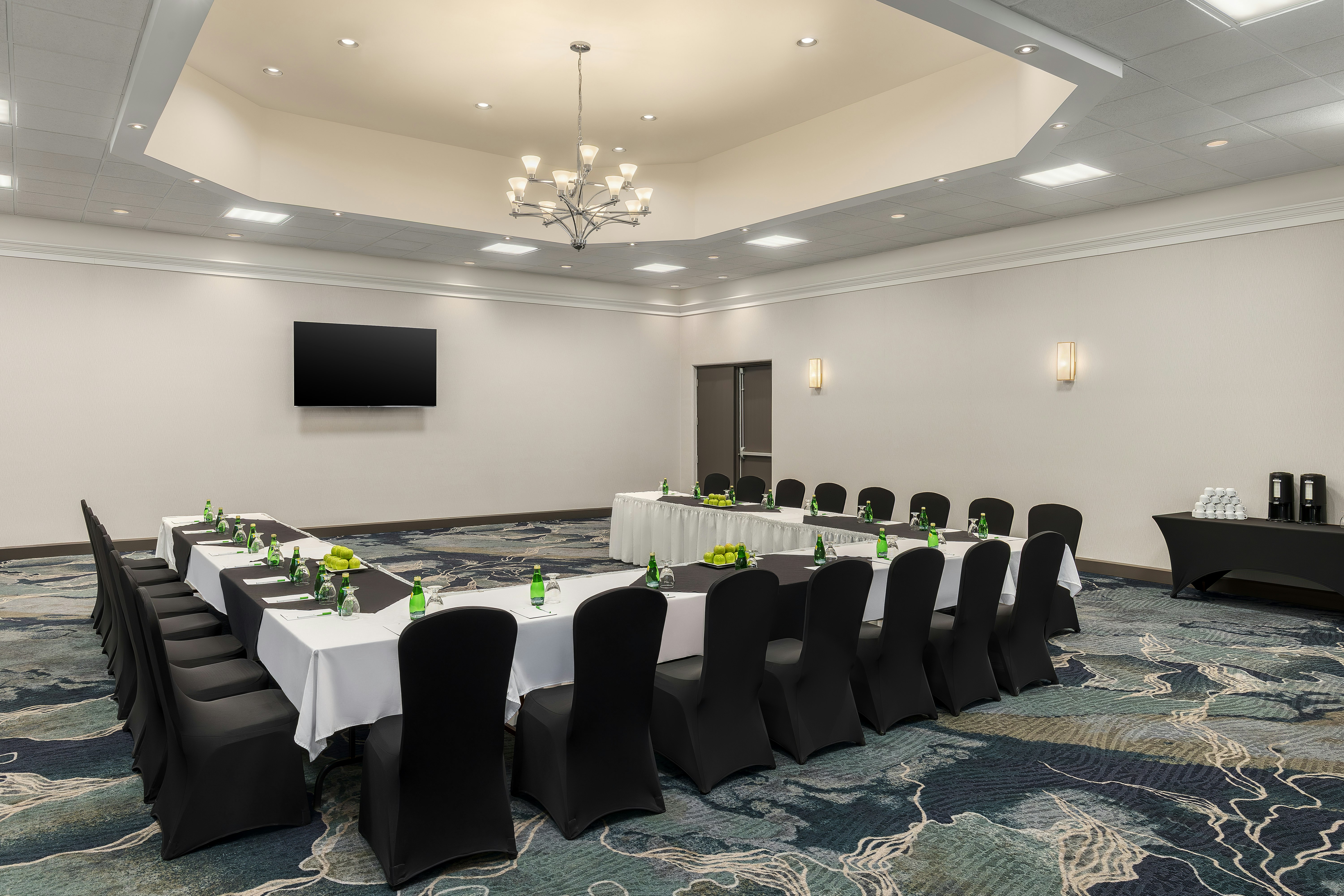 Holiday Inn Oakville Centre 59/81
