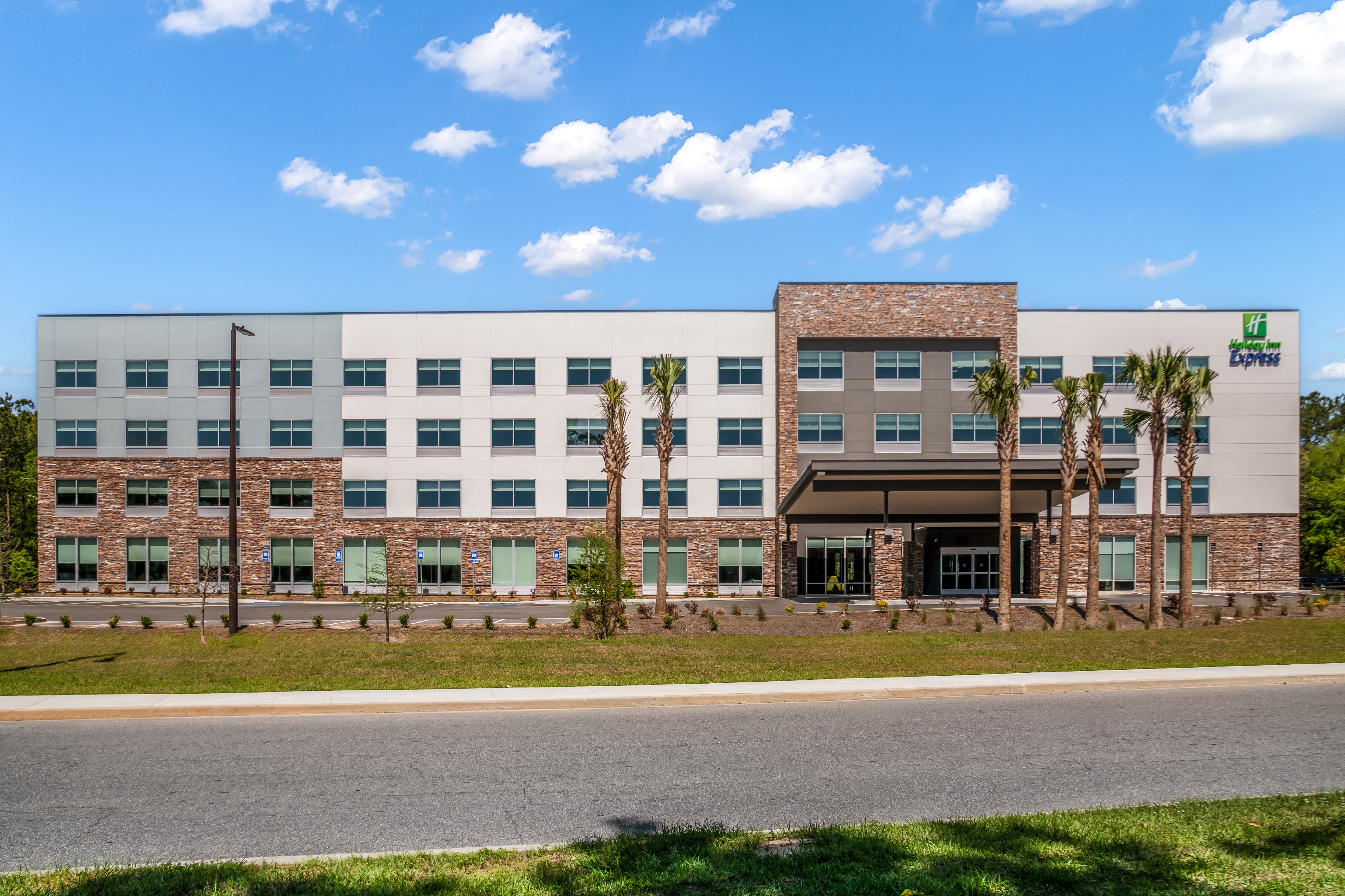 Holiday Inn Express SAVANNAH - GATEWAY 4/50