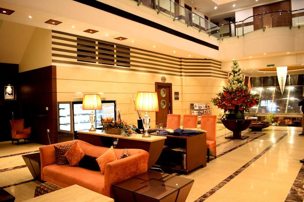 Hotel Royal Cliff 30/50
