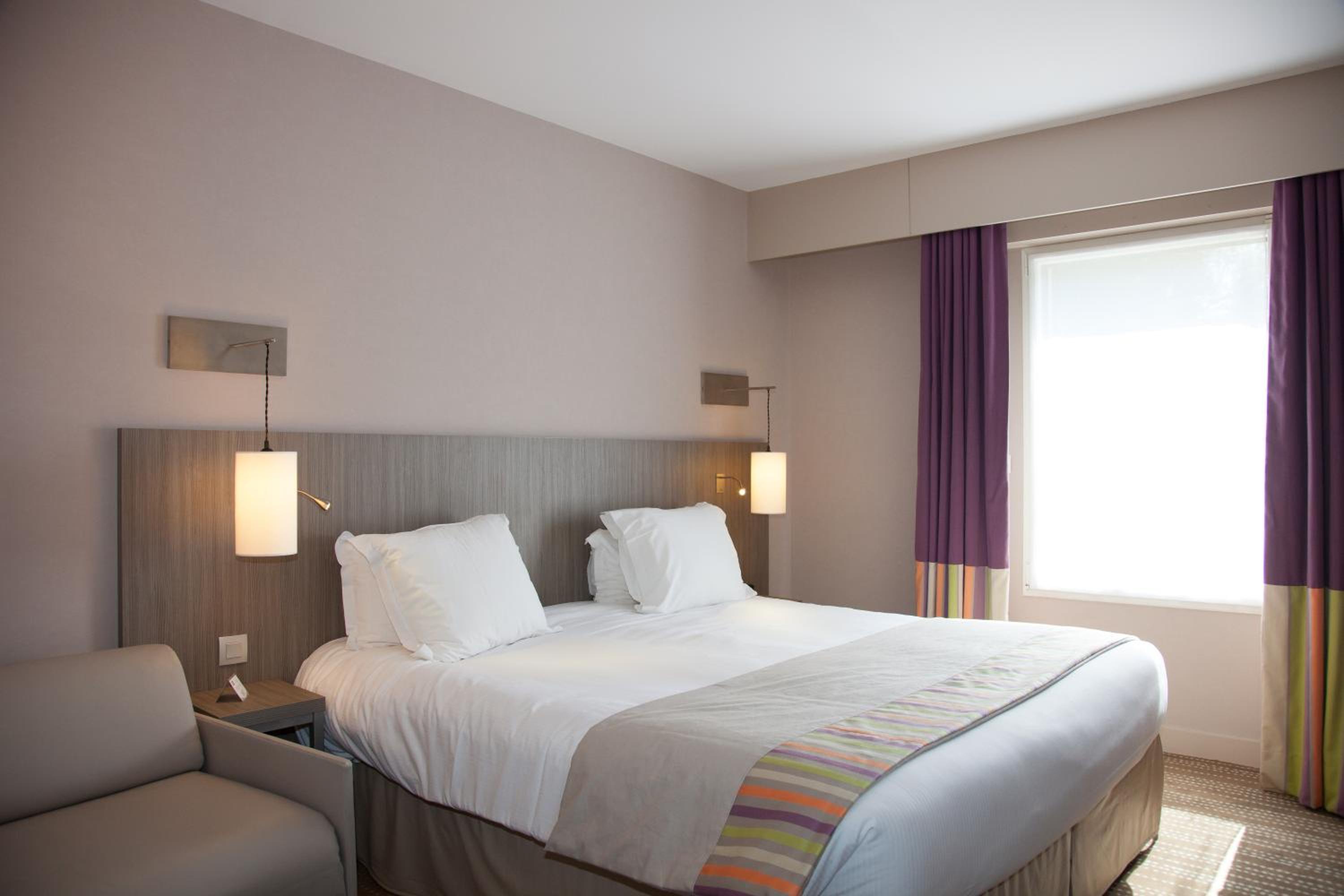 Room, King Bed, Balcony or Terrace