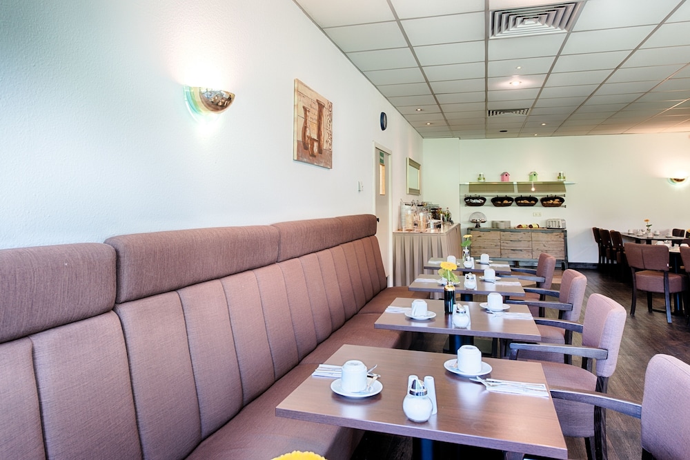 ACHAT Hotel Stuttgart Zuffenhausen 72/80