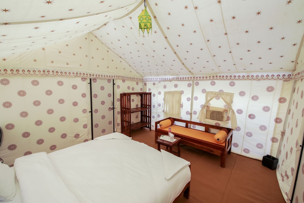 Desert Adventure Camp Jaisalmer 9/39