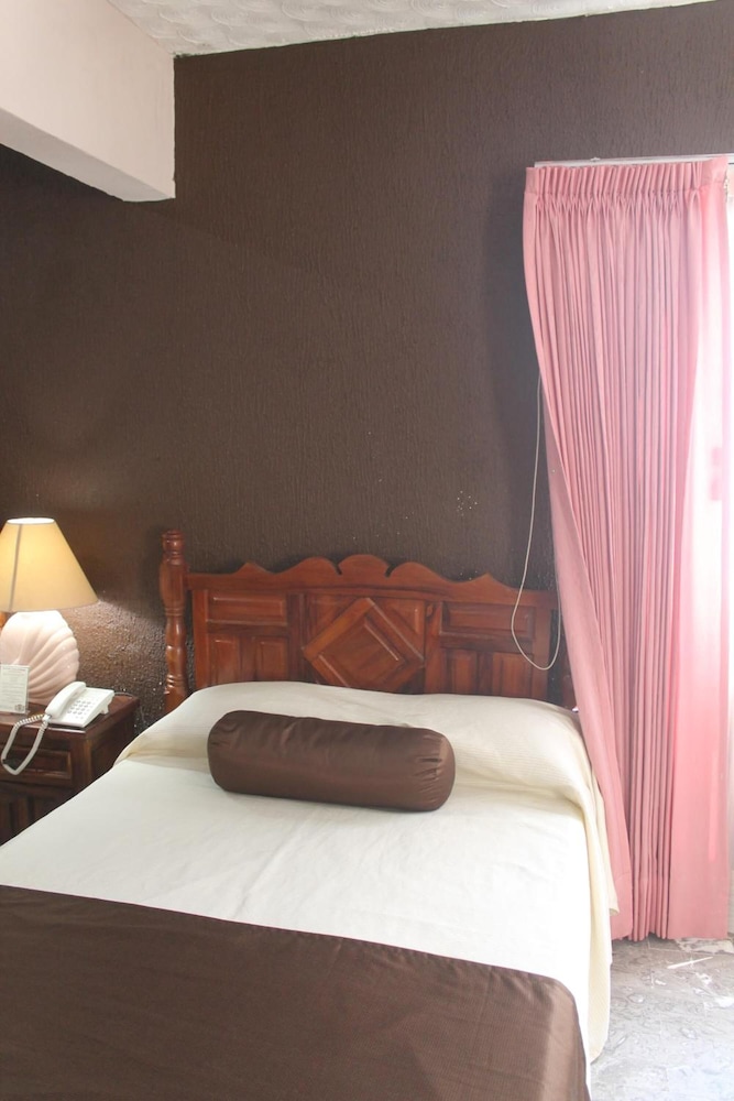 Hotel San Jorge 37/51
