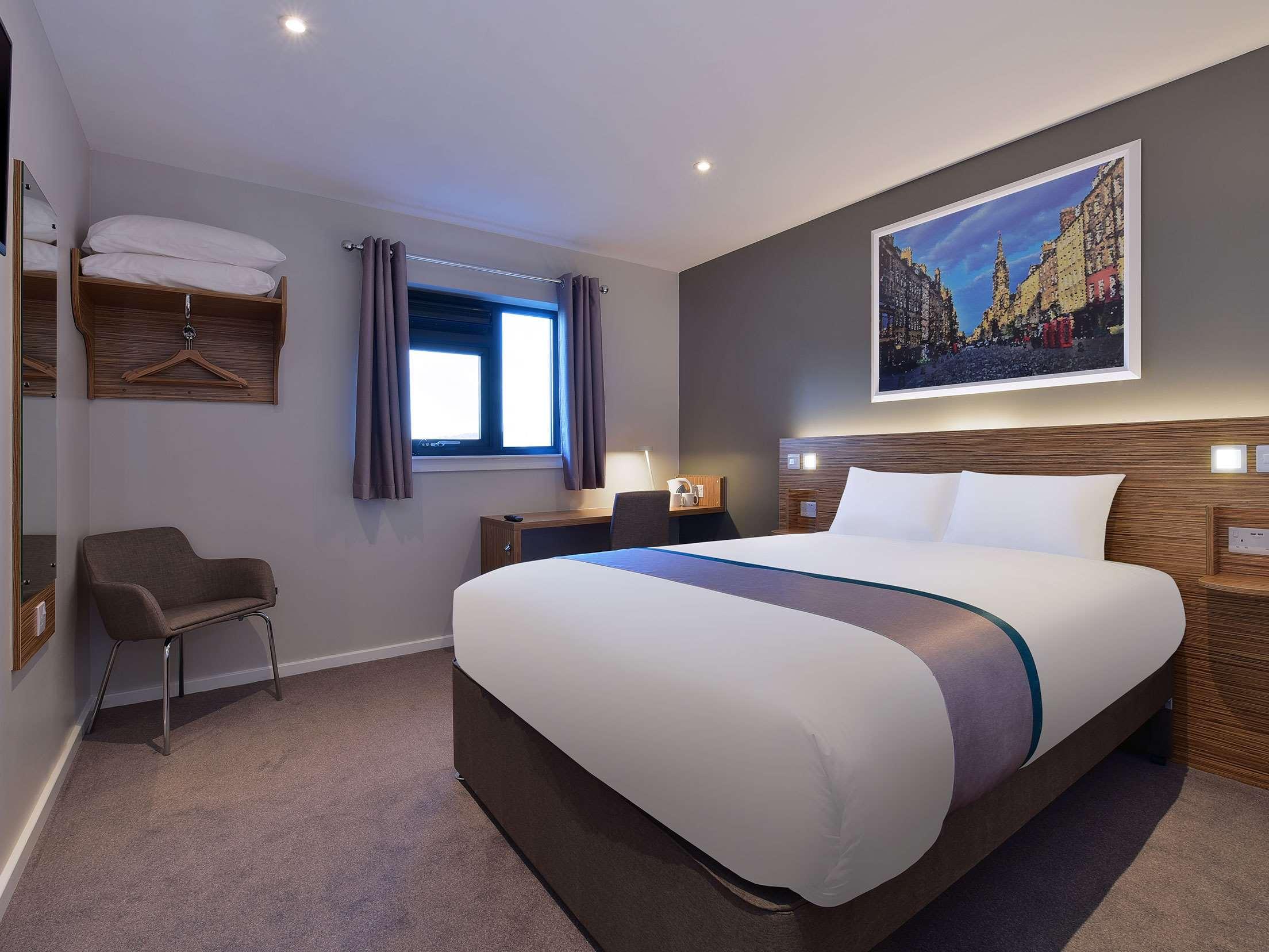Travelodge Edinburgh Park 7/15