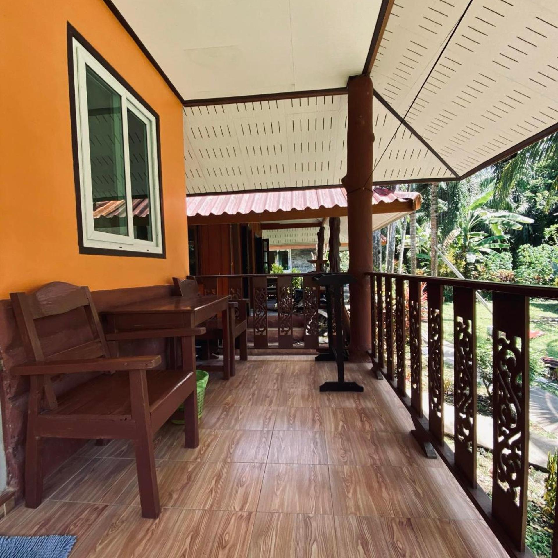 Nung House Bungalows Jungle Trekking 75/96