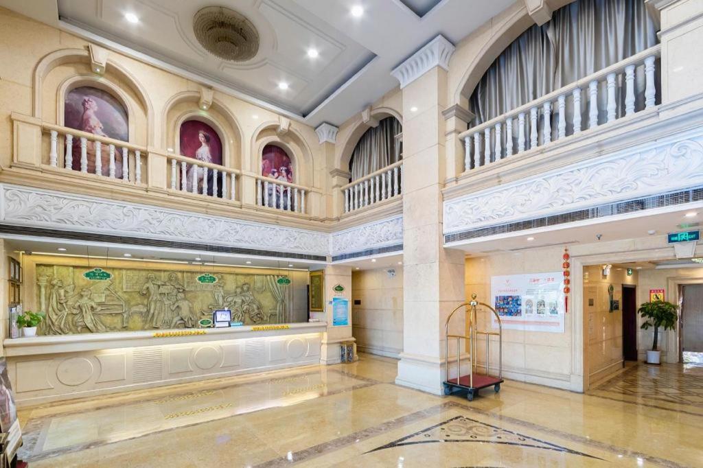 Vienna Hotel (Yangzhou Wenchang Pavilion) 10/40