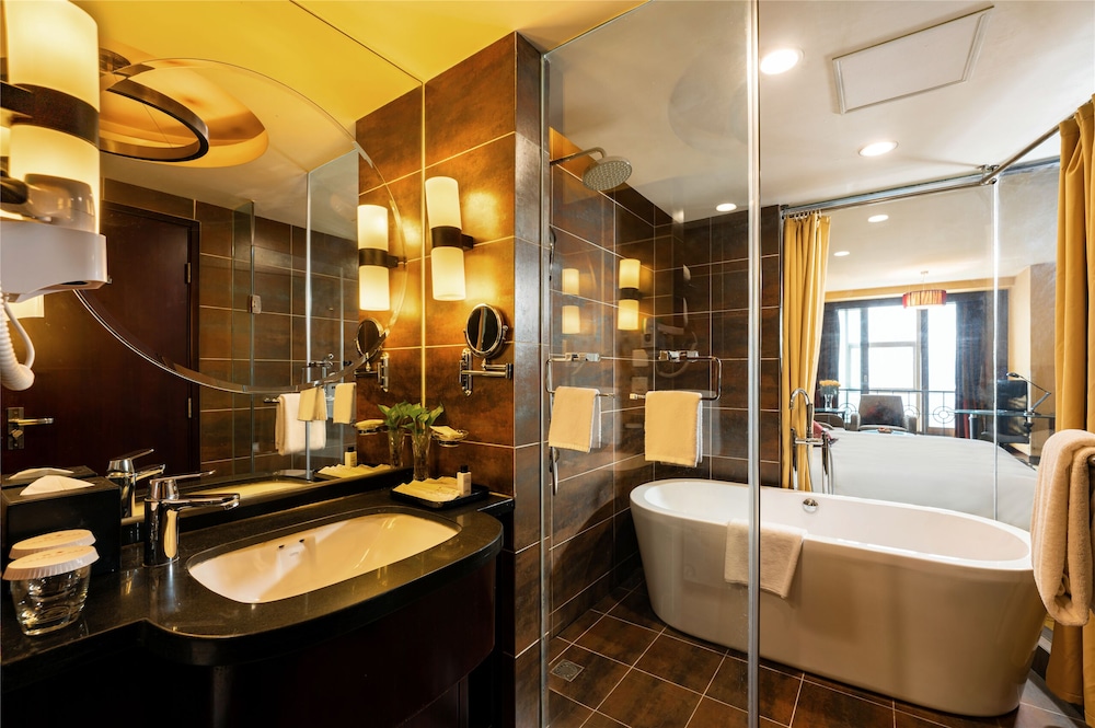YUN ZEN Jinling World Trade Plaza Hotel 49/52